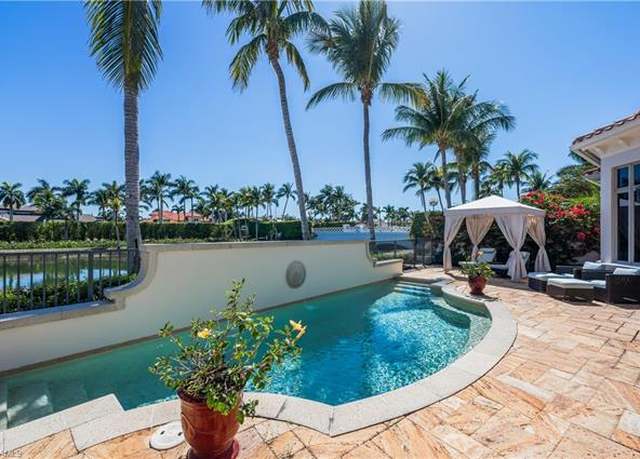 Property at 18281 Via Caprini Dr, Miromar Lakes, FL 33913, 4 beds, 4.5 baths