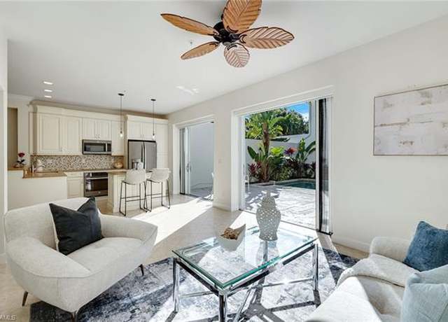 Property at 1150 6th St S #3, Naples, FL 34102, 3 beds, 3 baths