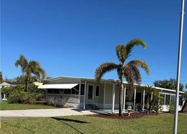 Property at 27487 Bourbonniere Dr, Bonita Springs, FL 34135, 2 beds, 2 baths