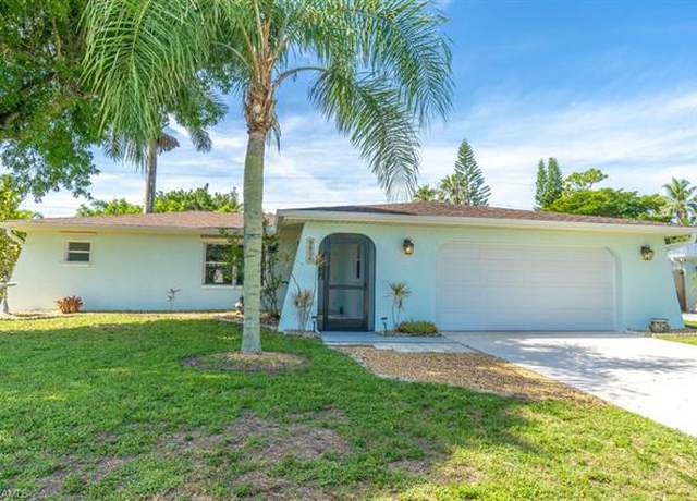 Property at 9804 Tonya Ct, Bonita Springs, FL 34135, 2 beds, 2 baths