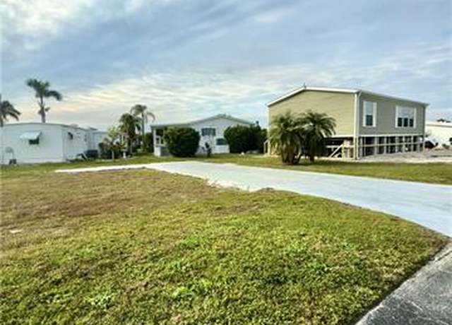 Property at 386 Tricia Ln, Fort Myers, fl 33908