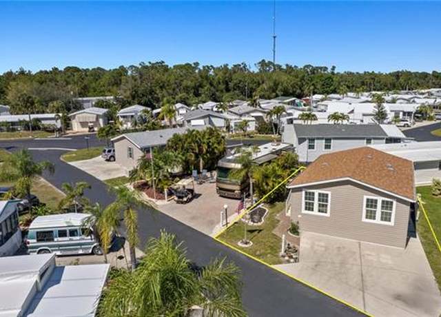 Property at 8505 Pepperwood Dr, Estero, FL 33928, 2 beds, 2 baths