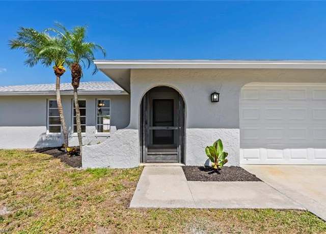 Property at 6874 Carmelle Dr, Fort Myers, FL 33919, 3 beds, 2 baths