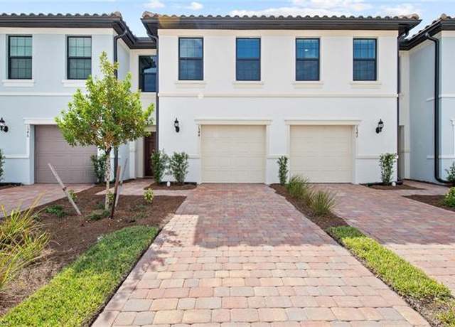 Property at 1544 Fells Cove Ln, Cape Coral, FL 33909, 3 beds, 2.5 baths