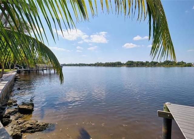 Property at 2212 River Pine Dr, Fort Myers, FL 33905, 3 beds, 2 baths