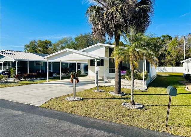 Property at 9965 Tarpon Key Ct, Fort Myers, FL 33905, 2 beds, 2 baths