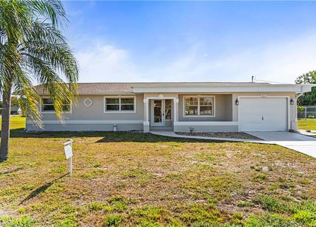 Property at 423 NE 14th Pl, Cape Coral, FL 33909, 3 beds, 2 baths