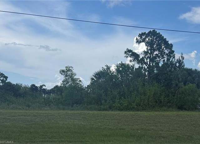 Property at 2437 Diplomat W, Cape Coral, FL 33993