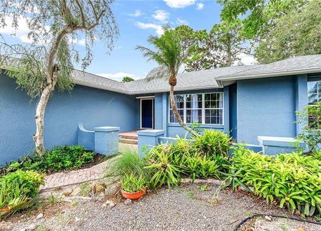 Property at 27151 Richview Ct, Bonita Springs, FL 34135, 3 beds, 2 baths