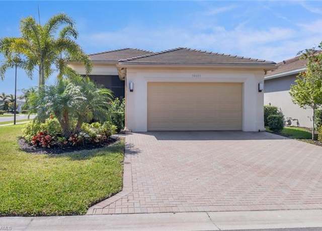 Property at 16061 Starglazer Pl, Bonita Springs, FL 34135, 3 beds, 2.5 baths