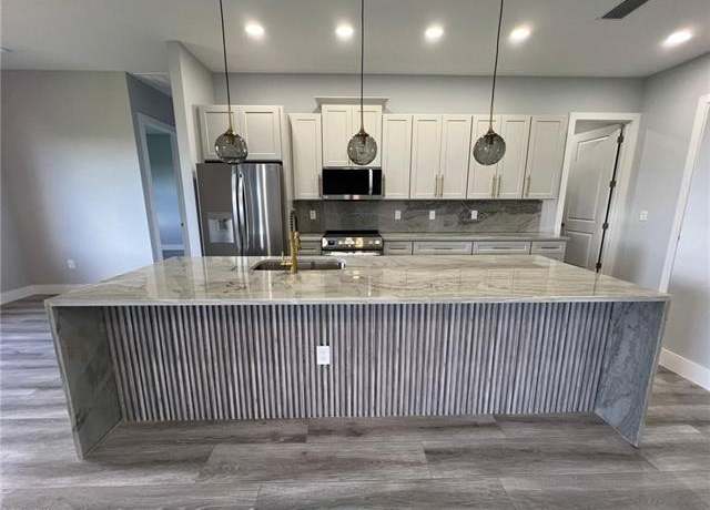 Property at 1104 Alaska Ave, Lehigh Acres, FL 33971, 4 beds, 2 baths