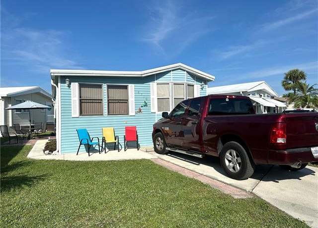 Property at 4710 Pilgrims Way W, Estero, FL 33928, 2 beds, 1 bath