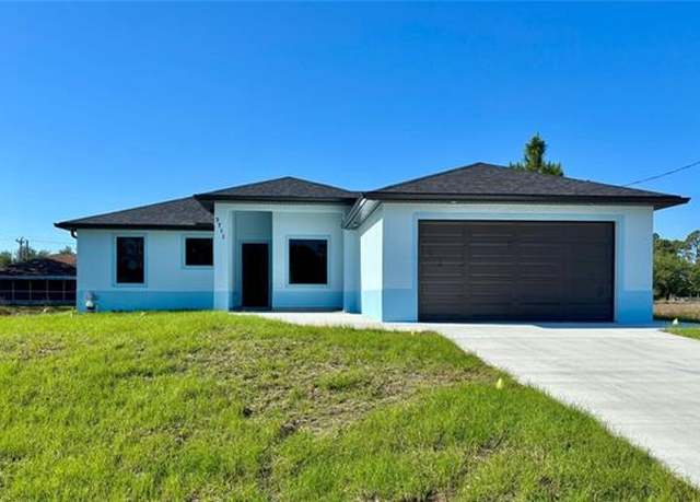 Property at 3711 7th St SW, Lehigh Acres, FL 33976, 3 beds, 3 baths