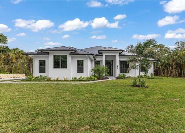 Property at 740 13th St NW, Naples, FL 34120, 5 beds, 4.5 baths