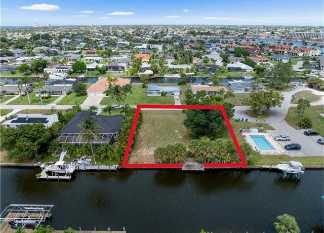 Property at 5115 Manor Ct, Cape Coral, FL 33904