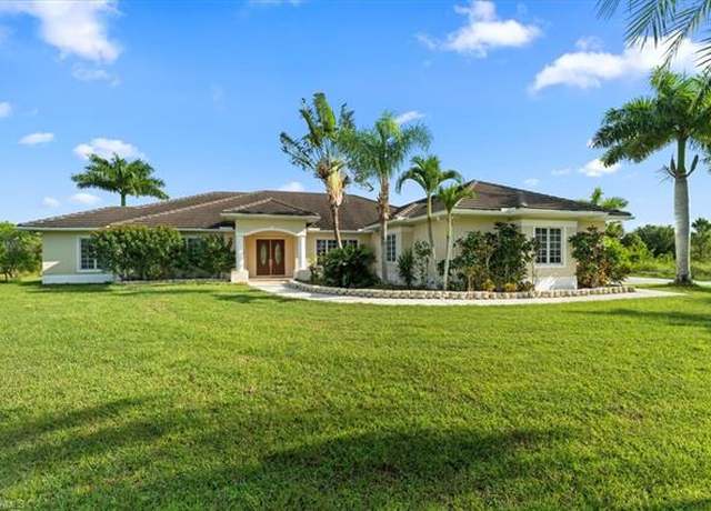 Property at 4281 68th Ave NE, Naples, FL 34120, 4 beds, 2.5 baths