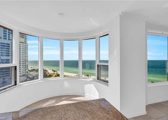 Property at 4251 Gulf Shore Blvd N Unit 15D, Naples, FL 34103, 3 beds, 2.5 baths