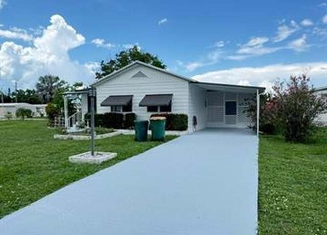 Property at 6 Saint Tropez Dr, Naples, FL 34112, 2 beds, 2 baths