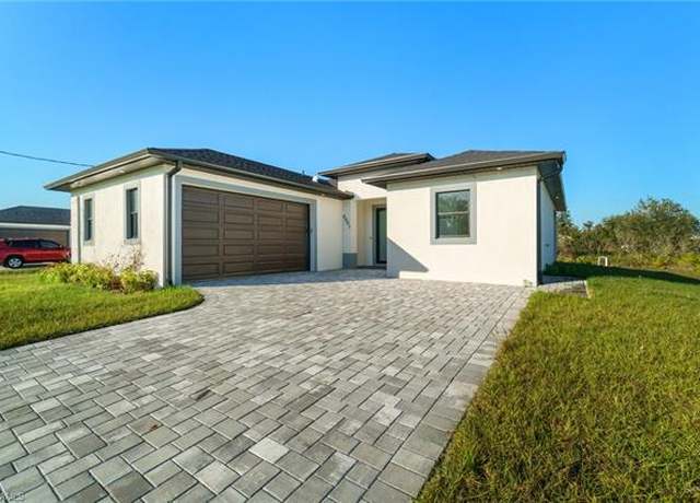 Property at 6007 Beth Ave N, Lehigh Acres, FL 33971, 3 beds, 2 baths