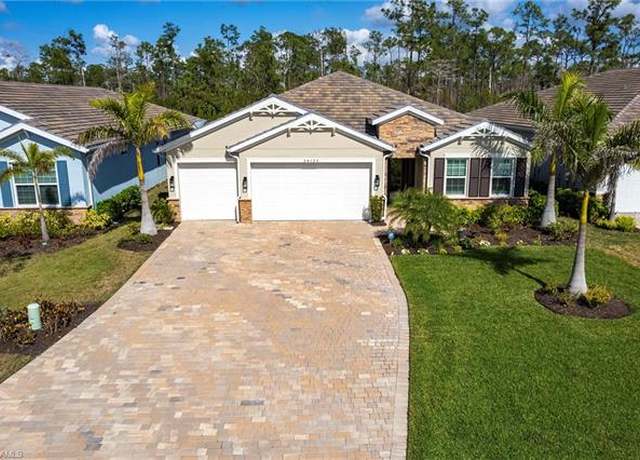 Property at 28125 Captiva Shell Loop, Bonita Springs, FL 34135, 4 beds, 3 baths