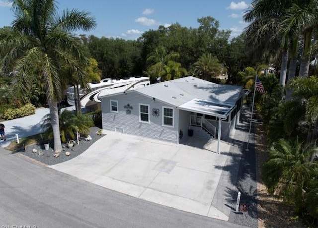Property at 5570 Cypresswoods Resort Dr, Fort Myers, FL 33905, 2 beds, 2 baths