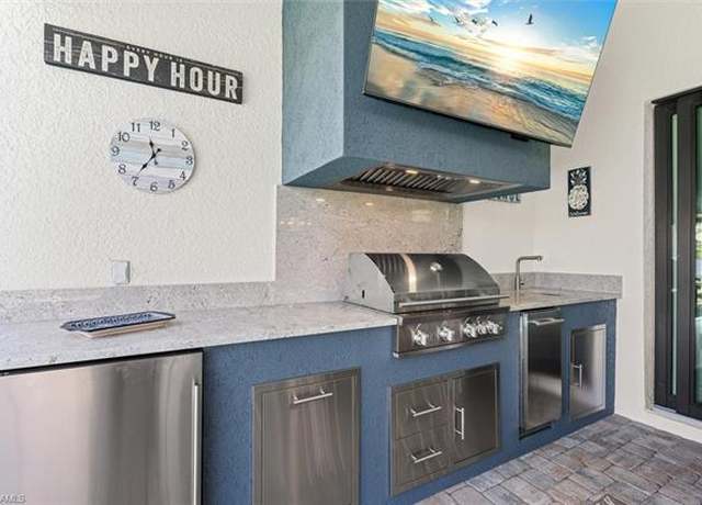 Property at 2981 Sagittaria Ln, Alva, FL 33920, 3 beds, 3 baths