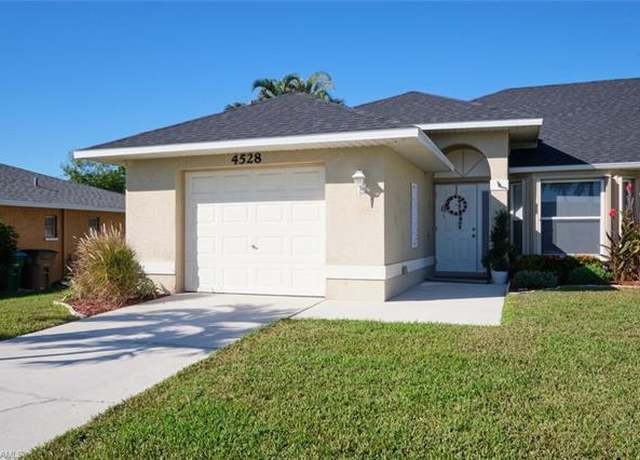 Property at 4528 SW 7th Pl, Cape Coral, FL 33914, 2 beds, 2 baths