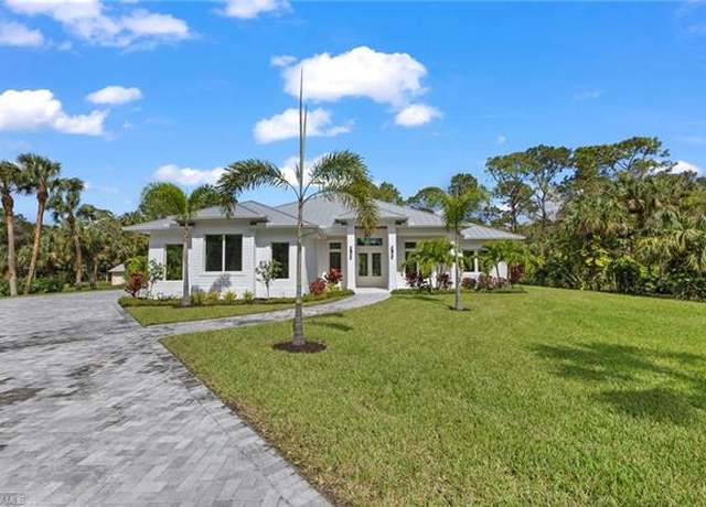 Property at 3509 5th Ave SW, Naples, FL 34117, 4 beds, 4 baths