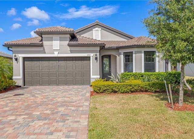 Property at 17157 Oakstead Dr, Alva, FL 33920, 2 beds, 2 baths