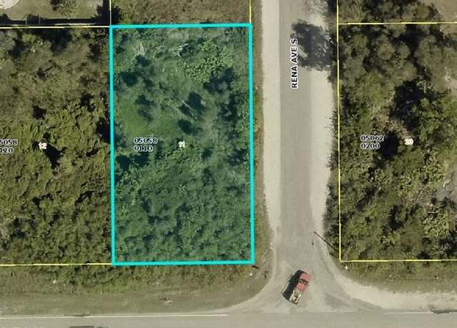 Property at 3302 40th St SW, Lehigh Acres, FL 33976