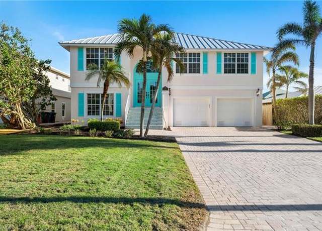 Property at 256 Curlew St, Fort Myers Beach, FL 33931, 4 beds, 3 baths