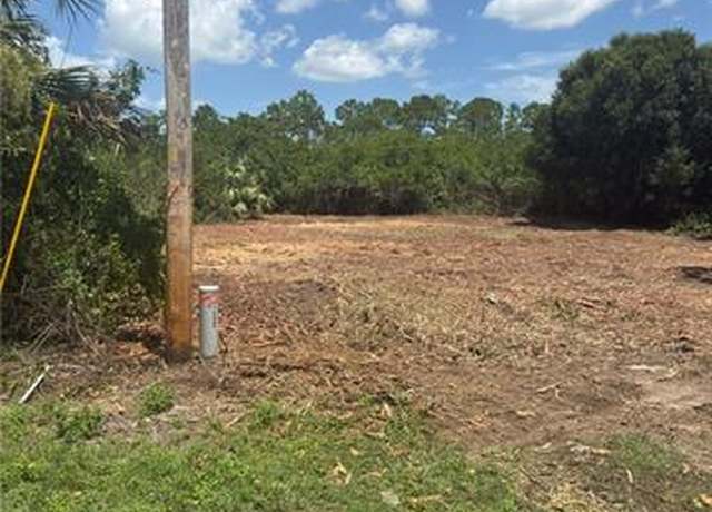 Property at 449 Naples Ave S, Lehigh Acres, FL 33974