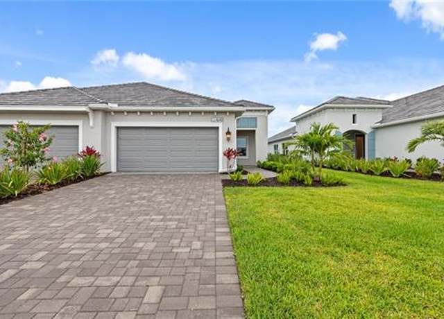 Property at 4640 Skysail Dr, Naples, FL 34120, 2 beds, 2 baths