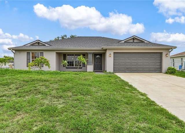 Property at 1121 NE 12th St, Cape Coral, FL 33909, 3 beds, 2 baths