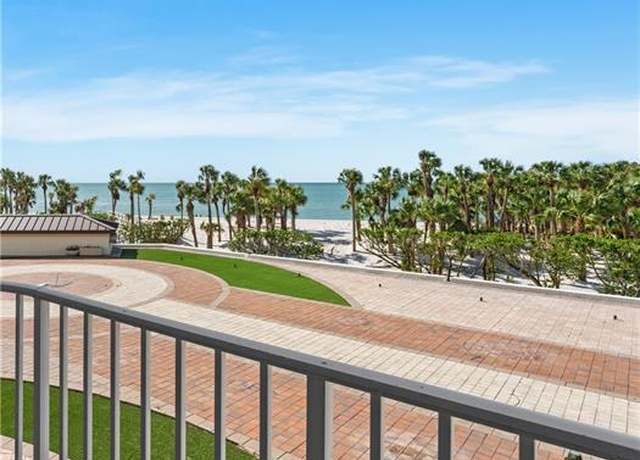 Property at 8111 Bay Colony Dr #104, Naples, FL 34108, 3 beds, 3.5 baths