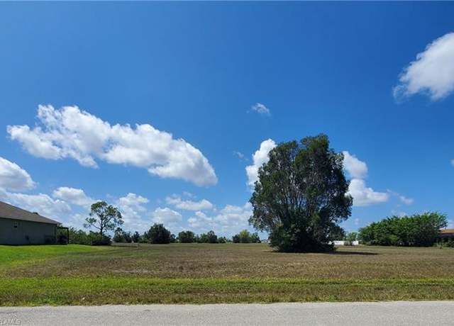 Property at 416 NW 17th Ter, Cape Coral, FL 33993