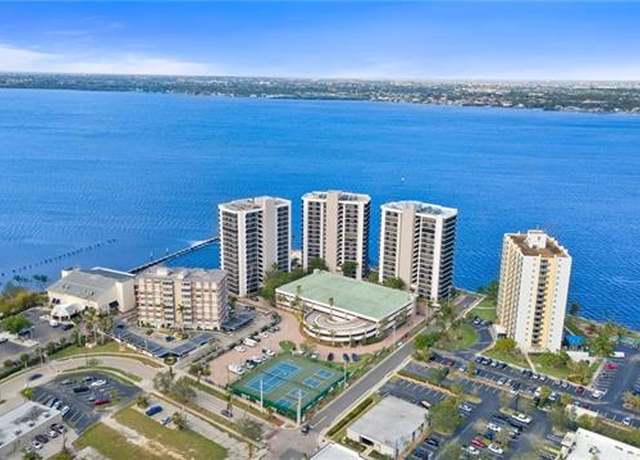 Property at 1920 Virginia Ave #1102, Fort Myers, FL 33901, 2 beds, 2 baths