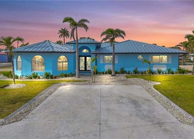 Property at 201 Randy Ln, Fort Myers Beach, FL 33931, 4 beds, 3 baths