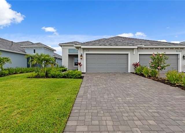 Property at 4636 Skysail Dr, Naples, FL 34120, 3 beds, 2 baths