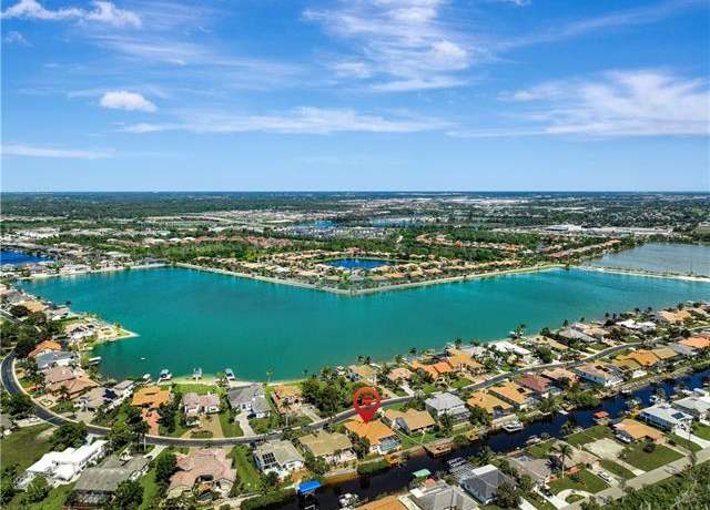 Property at 5561 Harborage Dr, Fort Myers, FL 33908, 4 beds, 2 baths