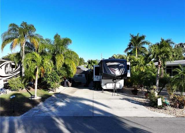 Property at 5811 Pathwood Ct, Fort Myers, FL 33905