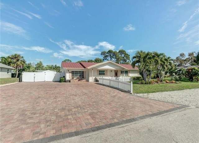Property at 4348 Mariner Rd, Bonita Springs, FL 34134, 4 beds, 3 baths