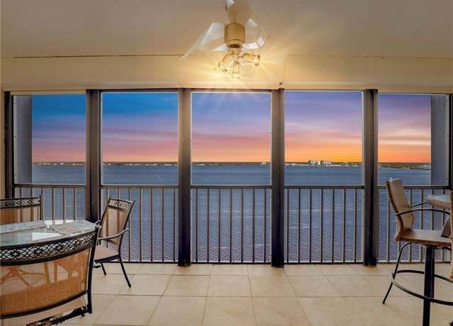 Property at 1925 Clifford St #1202, Fort Myers, FL 33901, 2 beds, 2 baths