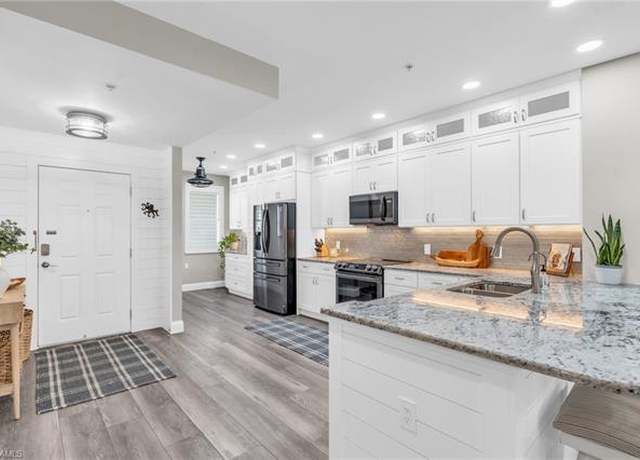 Property at 11041 Gulf Reflections Dr #203, Fort Myers, FL 33908, 2 beds, 2 baths