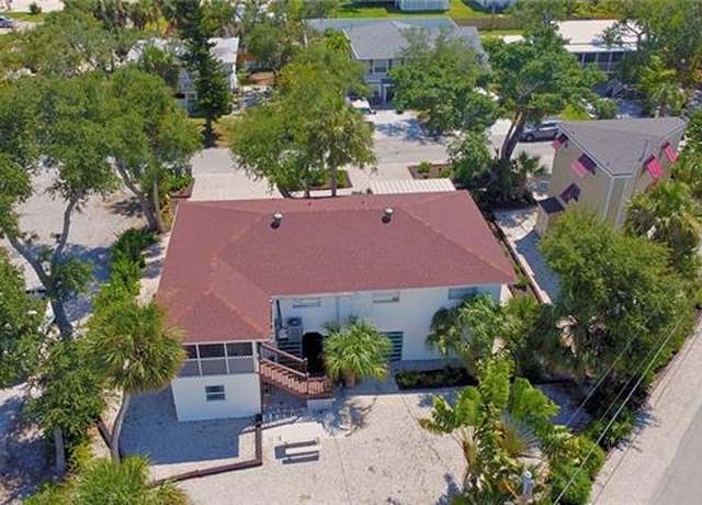 Property at 5441-5451 Oak Ridge Ave, Fort Myers Beach, FL 33931, 3 beds, 2 baths
