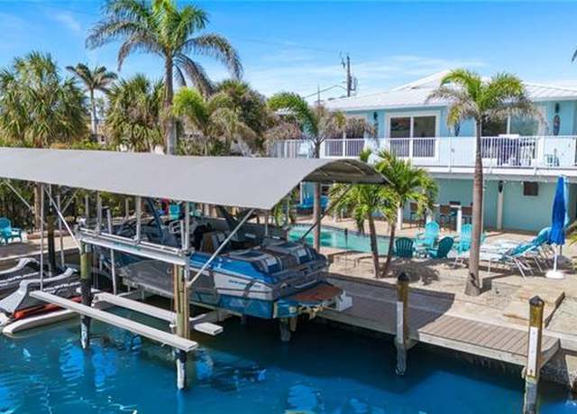 Property at 2 Avenida Carita, Fort Myers Beach, FL 33931, 5 beds, 4 baths