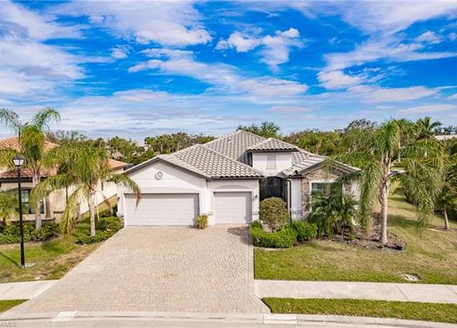 Property at 11973 Bay Oak Dr, Fort Myers, FL 33913, 3 beds, 3 baths