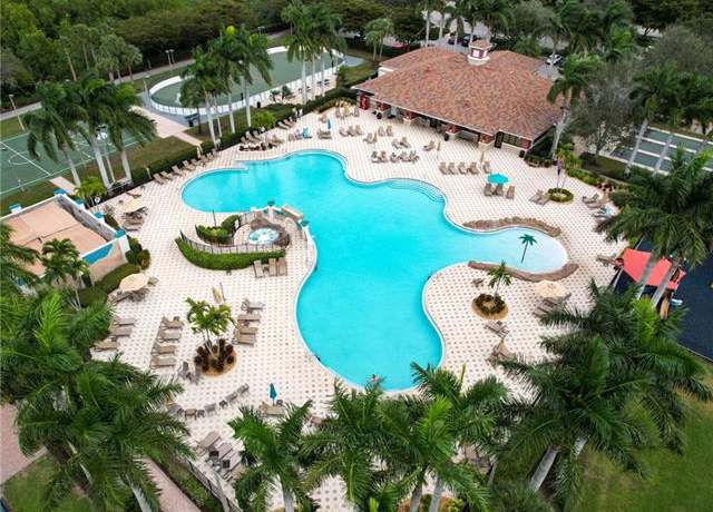 Property at 19991 Barletta Ln #1926, Estero, FL 33928, 2 beds, 2 baths