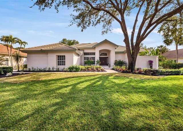 Property at 25031 Goldcrest Dr, Bonita Springs, FL 34134, 3 beds, 3 baths