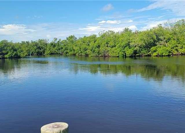 Property at 4749 Tahiti Dr, Bonita Springs, FL 34134, 2 beds, 2 baths